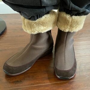 Aetrex Berries Boots Women's Brown Mid Calf Fur Size 10.5